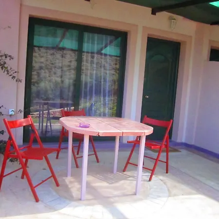 Santa Xenia Apartment Galaxidi Exterior photo
